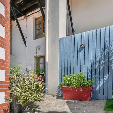 公寓 Maison En Plein Coeur Du Centre Historique De 波尔尼克